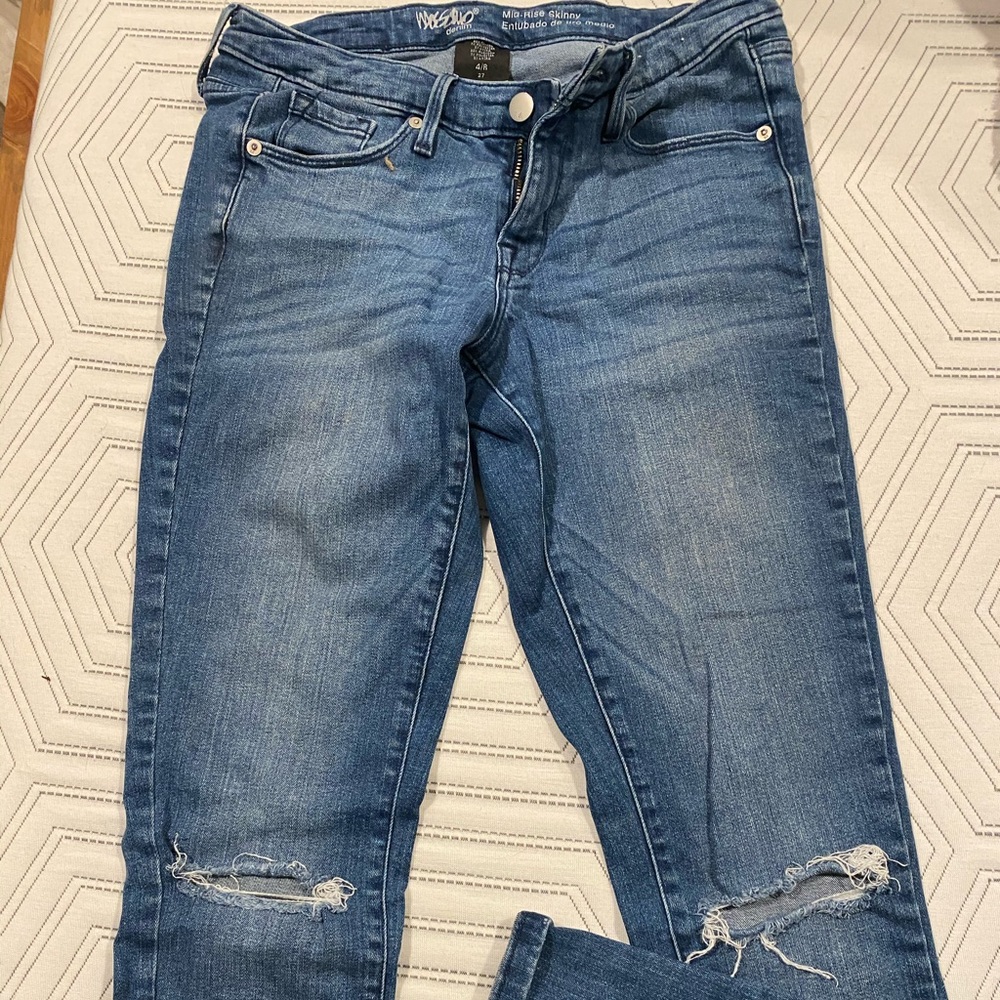 Jeans